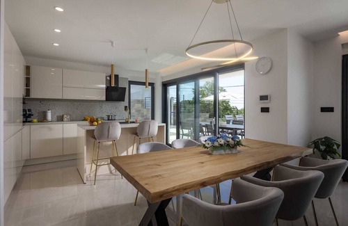 Kostrena Villa | Villa Aura with heated pool & Seaview