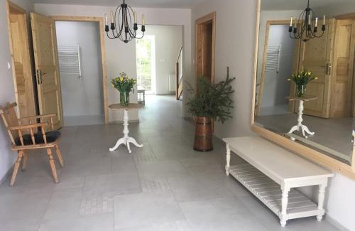 Miedzylesie Maison | Villa Austeria