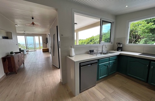 Les Anses-d'Arlets Maison | Villa avec piscine à débordement vue mer aux Anses D'Arlet 4****