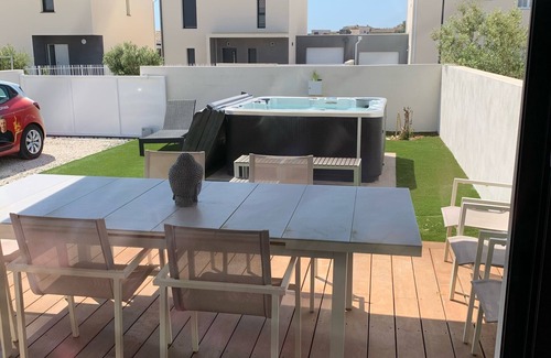 Calvisson Maison | Villa avec spa tout confort 2 chambres 4 personnes