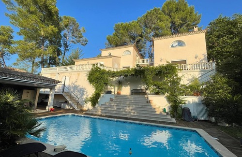 Villevieille Villa | Villa avec vue à 180° sur les Cevennes et Pic Saint Loup - piscine chauffée