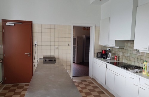 Diemeringen Cottage | GRAND GITE POUR FAMILLES ET GROUPES 50 PERSONNES PISCINE INTERIEURE CHAUFFEE