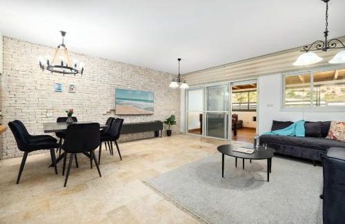 Shlomi Appartement | Villa Aviv Pool & Play Galilee Stay by Sea N' Rent