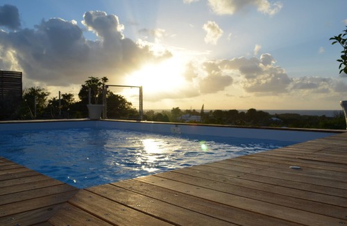 Saint-Francois Villa | Villa "Balisier" T2 magnifique vue mer avec piscine indépendante-charme-intimité