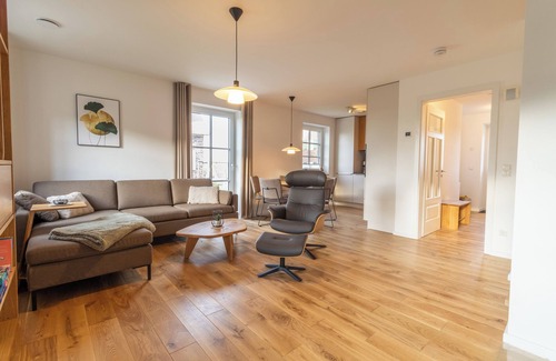 Lohme Maison | Villa Balticbliss auf Rügen - Direkt am Golplatz mit Sauna und Jacuzzi