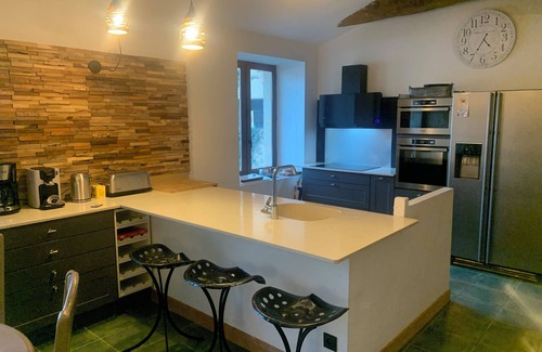 Cerons Maison | Villa Baptiste à 25 mn de Bordeaux Billard Sauna Spa Piscine Ping-pong baby-foot