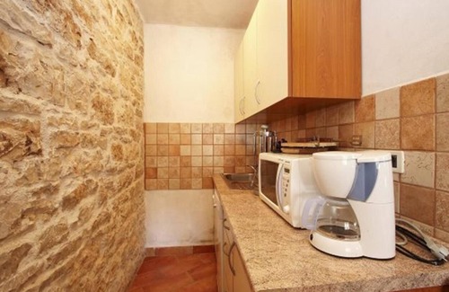 Orihi Maison | Villa Barbara Barban avec piscine privée, mobilier de jardin, jardin, parking gratuit