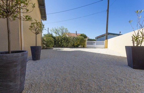 Biscarrosse Plage Villa | Villa beige 3 étoiles à 3' plage
