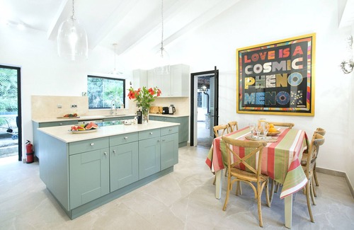 Urbanitzacio la Font Villa | CHALET BELLA FONTE - RETRAITE DE LUXE