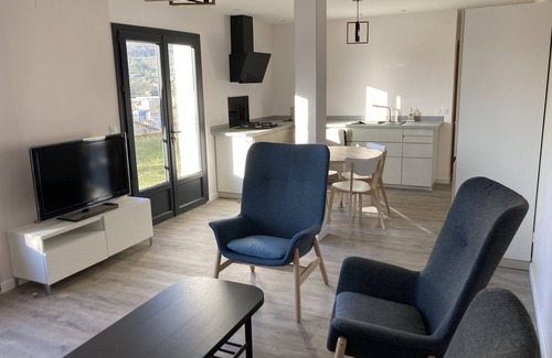 Apt Appartement | Villa Belle Vue. Beau T3 en rez de chaussé.