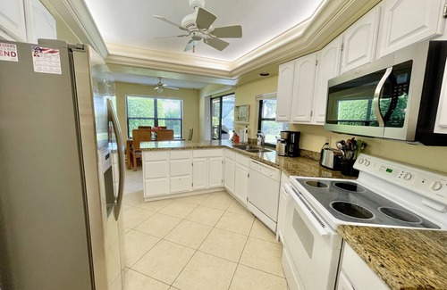 Kings Lake Maison | VILLA BELLY :-) avec piscine chauffée à Kings Lake 6-8 pers. WiFi gratuit, garage, barbecue