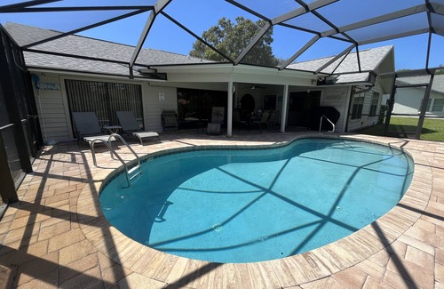 Kings Lake Maison | VILLA BELLY :-) avec piscine chauffée à Kings Lake 6-8 pers. WiFi gratuit, garage, barbecue