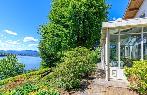 Comabbio Villa | Villa Berenice Au Bord Du Lac, Comabbio, Italy