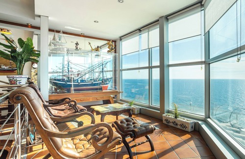 Lloret de Mar Villa | Villa Bergantin avec vue sur la mer, piscine et Wi-Fi.