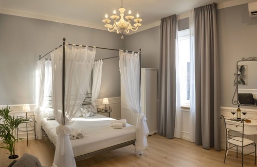 Narzole Maison | Villa Bernasconi - camere e ristorante -