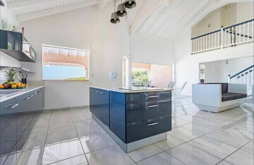 Pointe-Noire Maison | NOUVEAU SPA DANS VILLA ENTRE MER ET MONTAGNE