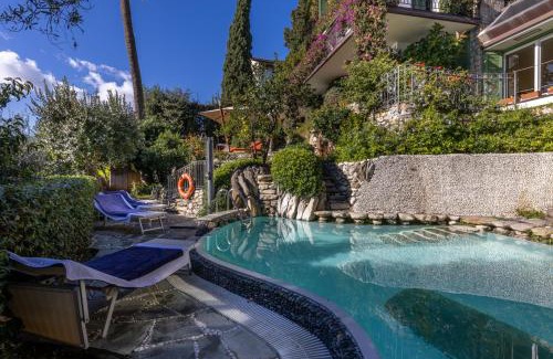Rapallo Villa | Villa Bianca luxury property in Rapallo