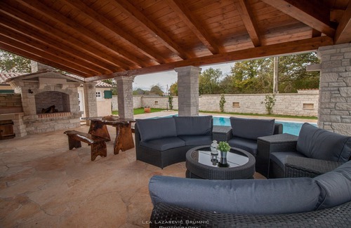 Hreljici Maison | MAISON TRADITIONNELLE EN PIERRE ISTRIENNE, VILLA BILETTI