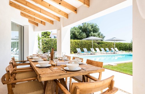 Binibeca Villa | Villa Bini Mapa avec piscine, terrasse, jardin et Wi-Fi.