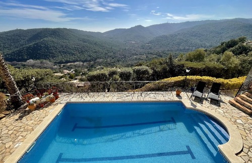 Calonge Villa | Villa Bitta by Costabravaway