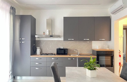 Torre Pedrera Appartement | Villa Borghesi suites app 2 piano primo