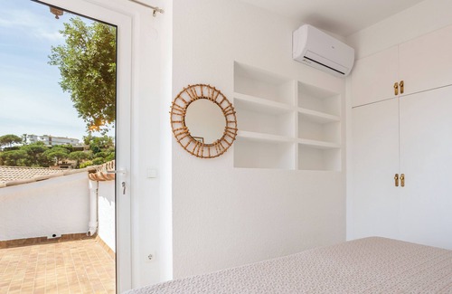 Tossa de Mar Villa | Villa 'Bouganvilla' avec vue sur la mer, Wi-Fi et climatisation
