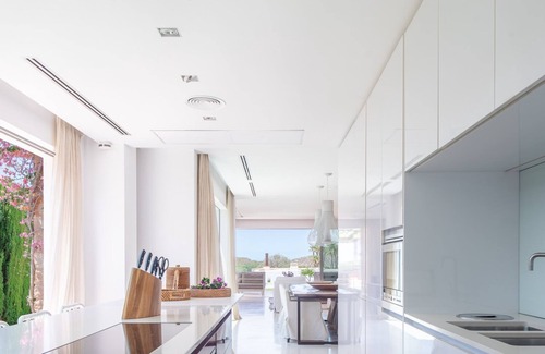 Cala Comte Villa | Villa de luxe avec vue sur la mer, sur la plage de Cala Conta