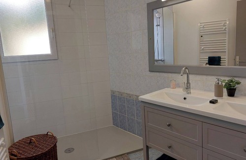 Thiers Maison | villa Bruyeres
