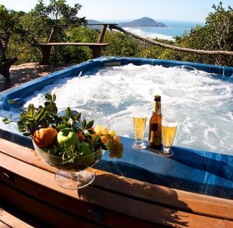 Praia do Rosa Maison | Villa Buena Vista