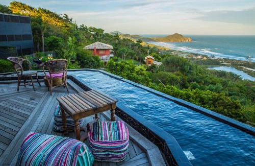 Praia do Rosa Maison | Villa Buena Vista
