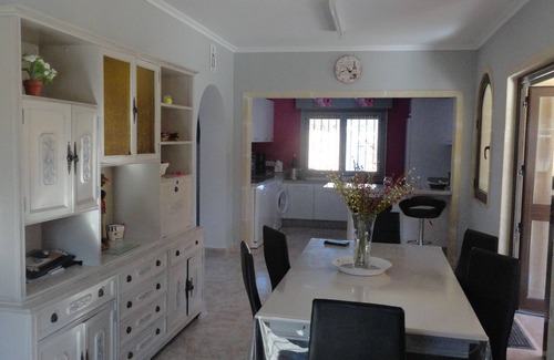 El Tesoro Villa | VILLA plain pied - WIFI, Piscine - air Conditionné- Terrasse- jardin,