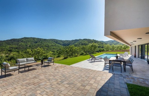 Pazin Villa | Villa Butoniga Hills - villa de luxe avec piscine
