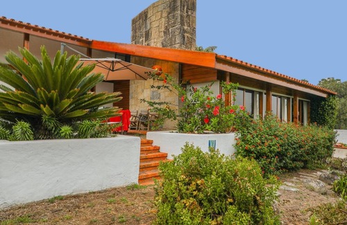 Colares Maison | Villa by Praia Grande