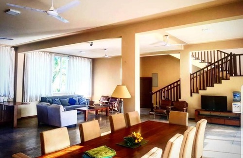 Uswetakeiyawa Maison | Villa by the Sea, Negombo-Katunayake
