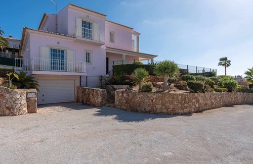 Cerro de Aguia Maison | Villa Célia by Gabi Miguel