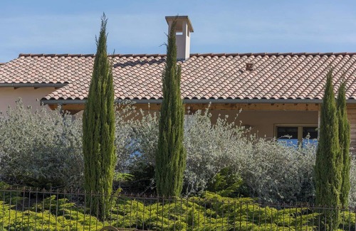 Castelnau-de-Montmiral Villa | Villa 16, villa de lujo con 3 dormitorios y 3 baños, piscina climatizada en finca Chateau con vides