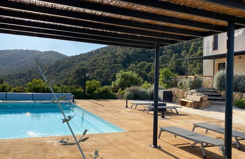 Castellvi de la Marca Villa | Villa 'Cal Noia 1 and 3' with Mountain Views, Wi-Fi and Air Conditioning