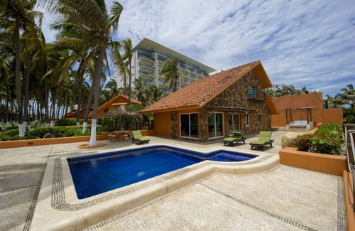 Diamante Maison | VILLA CALETA ACAPULCO