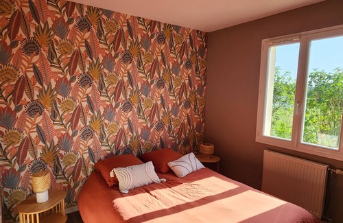 Dollon Maison | Villa Calme Avec Piscine Couverte