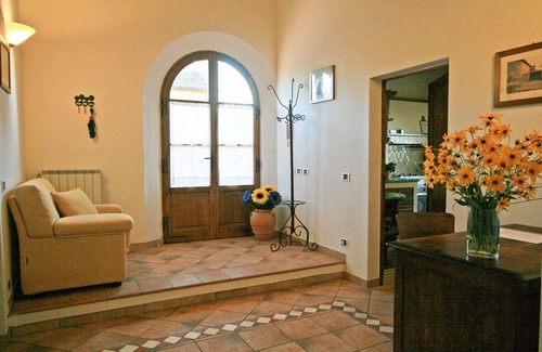 Lucciana Villa | VILLA CAMILLA - Belle villa 2 chambres avec piscine privée en Toscane