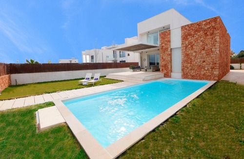 Sa Rapita Villa | Villa "Can Bosquerro" près de la plage avec piscine, Wi-Fi, climatisation, balcon,terrasse et jardin