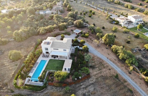 Santanyi Villa | Villa Can Paulo. Luxury House with pool and garden for 12 people in Santanyi