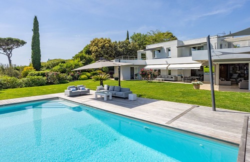 Le Mourillon Villa | VILLA CAP SUD TOULON CAP BRUN