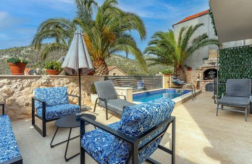 Hvar Old Town Appartement | Villa Capitis in the center- Luxury apartment with swimming pool