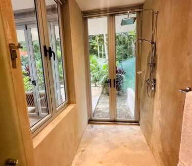Jaco Cabine | Villa Carol