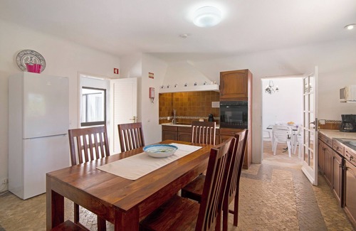 Monte Raposo Villa | Villa 'Casa Alcantarilha' avec piscine et Wi-Fi