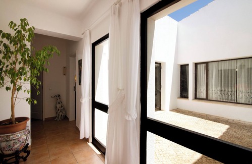 Monte Raposo Villa | Villa 'Casa Alcantarilha' avec piscine et Wi-Fi