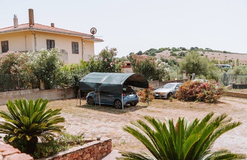 Sant'Anna Arresi Villa | Villa 'Casa Antonietta' avec terrasse privée et jardin partagé