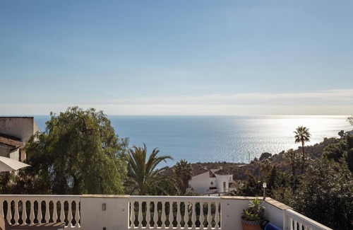 Salobrena Villa | Villa "Casa Bonita" avec vue imprenable et piscine chauffée
