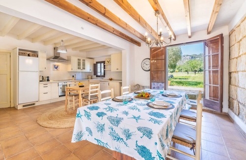Selva Villa | Villa 'Casa De Los Almendros' avec vue sur les montagnes, piscine privée et Wi-Fi